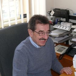 prof. RNDr. Andrej Bobák, DrSc.