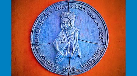 19537