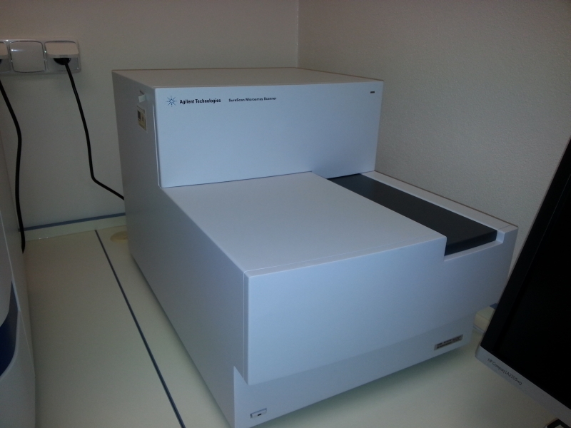 [Microarray scanner G2600D umožňuje vyhodnotenie až 2,1 milióna génov.]
